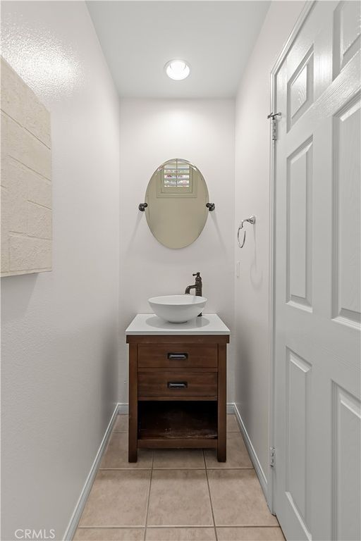 Image 4 of property listing at 506 W Linden, Orange, CA 92865
