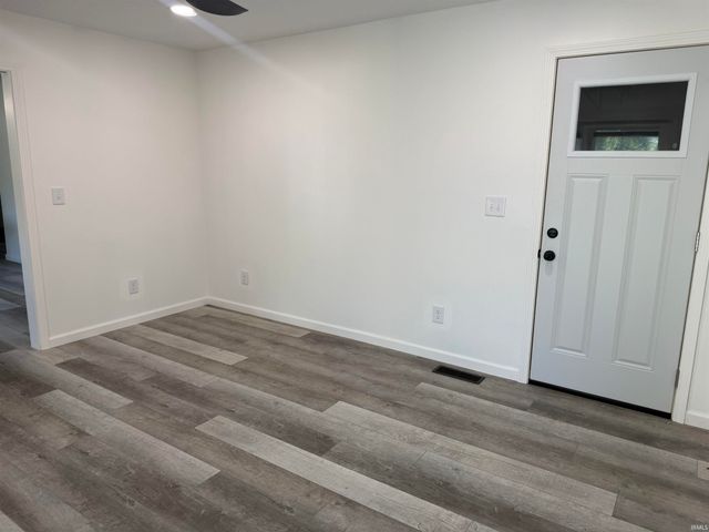 1208 N Mulberry Street, Hartford City, IN 47348