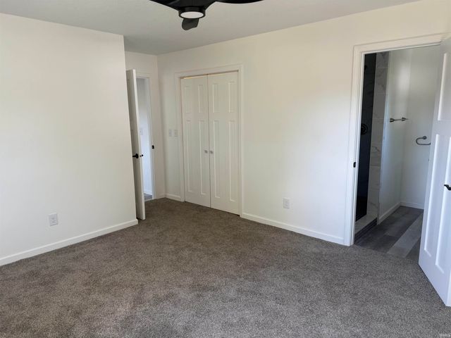 1208 N Mulberry Street, Hartford City, IN 47348