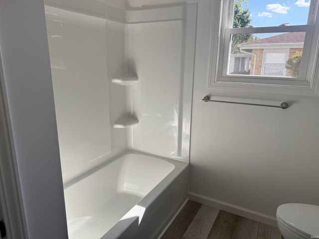 1208 N Mulberry Street, Hartford City, IN 47348