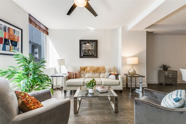 1505 Elm Street 204, Dallas, TX 75201