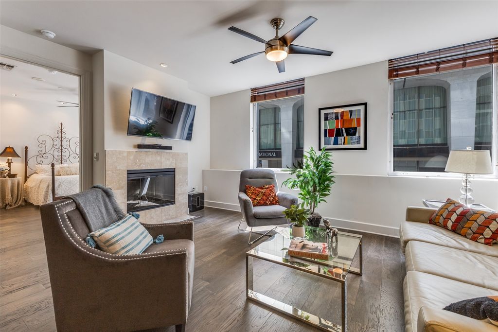 1505 Elm Street 204, Dallas, TX 75201