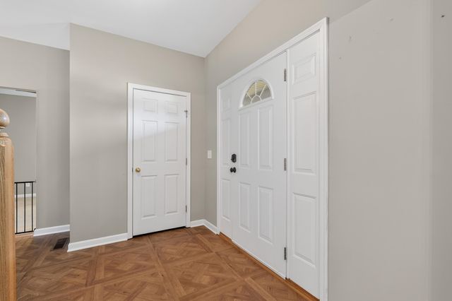 9270 Hardwicke Lane, Florence, KY 41042
