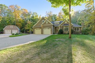 4312 Woodside Meadow Court, Dorr Twp, MI 49323
