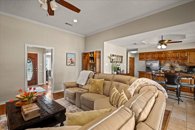 6003 Horne Drive, Greenville, TX 75402