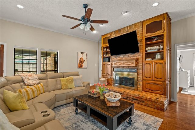 6003 Horne Drive, Greenville, TX 75402