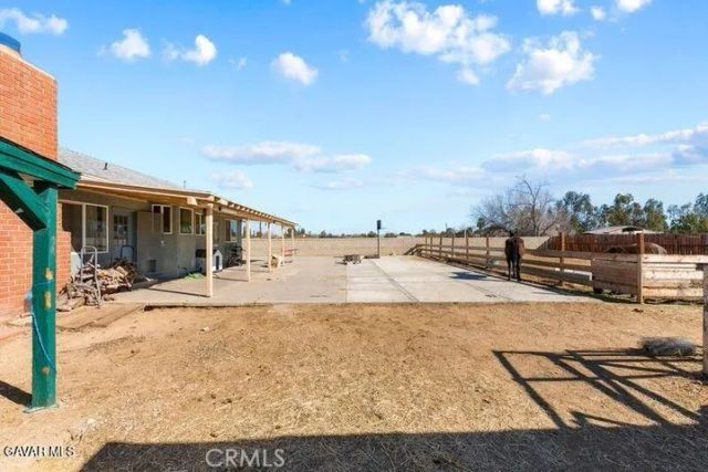 4258 W Avenue K8, Lancaster, CA 93536