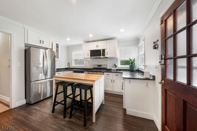 735 Harrison Ave, Roselle Boro, NJ 07203