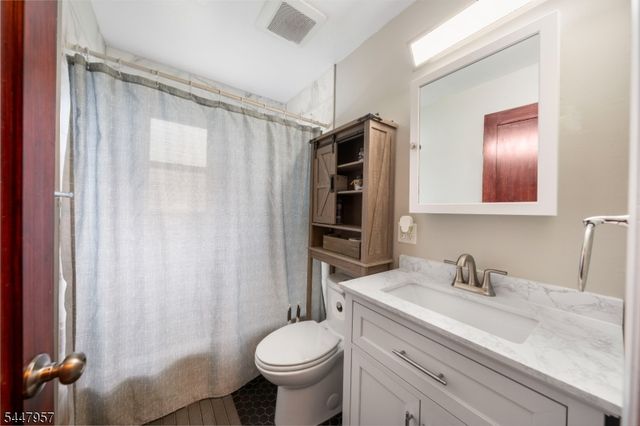 735 Harrison Ave, Roselle Boro, NJ 07203