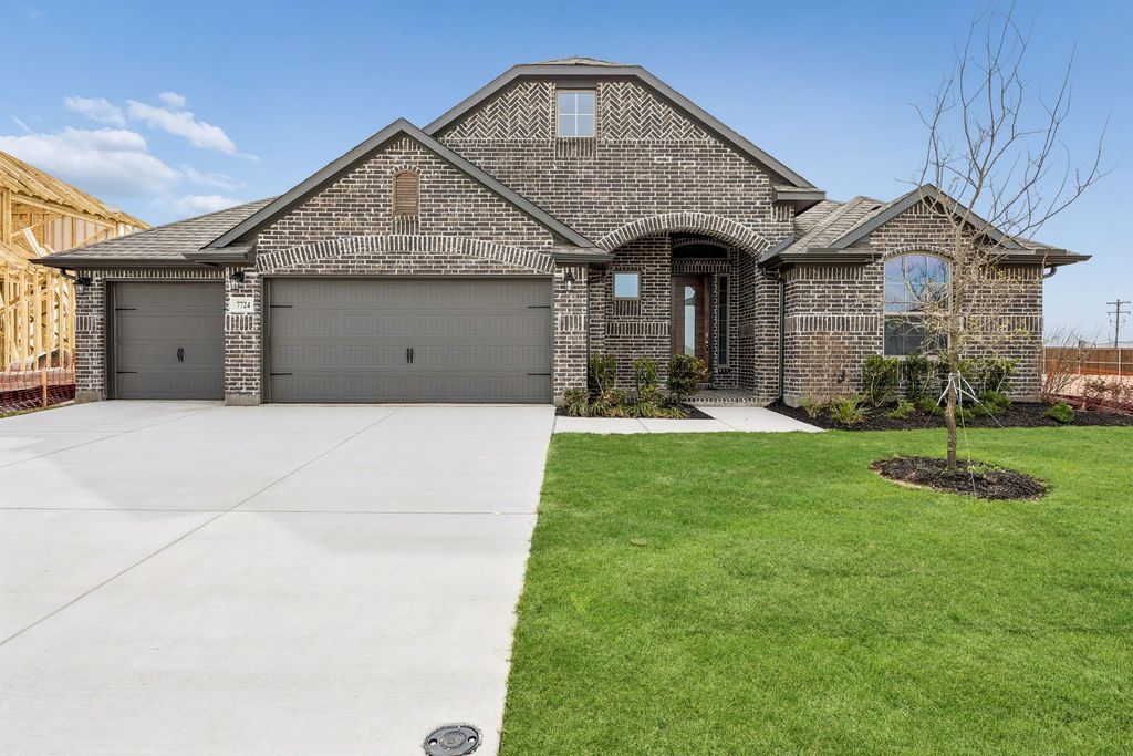 4209 Equine Drive, Joshua, TX 76058