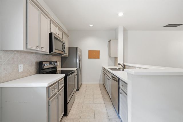 806 W Heights Hollow Lane, Houston, TX 77007
