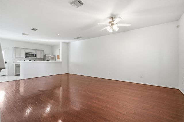 806 W Heights Hollow Lane, Houston, TX 77007