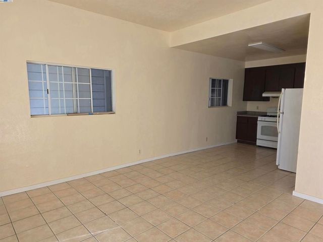 1821 13Th Ave, Oakland, CA 94606