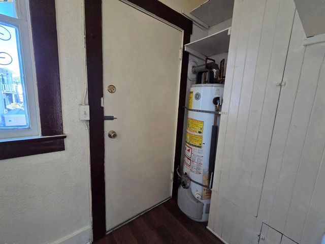 1821 13Th Ave, Oakland, CA 94606