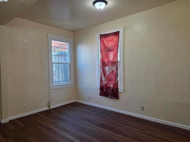 1821 13Th Ave, Oakland, CA 94606