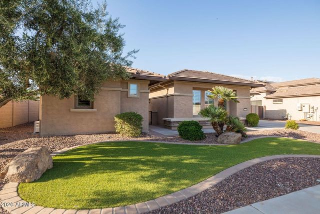 16716 W HOLLY Street, Goodyear, AZ 85395