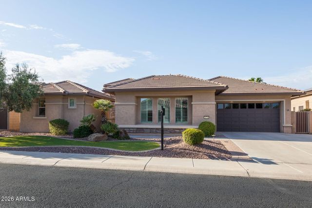 16716 W HOLLY Street, Goodyear, AZ 85395