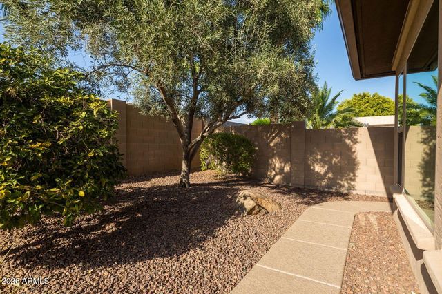 16716 W HOLLY Street, Goodyear, AZ 85395