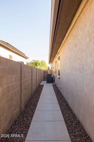 16716 W HOLLY Street, Goodyear, AZ 85395