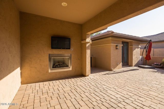 16716 W HOLLY Street, Goodyear, AZ 85395