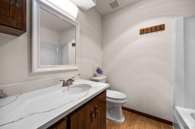 4710 County Road 121, Wharton, TX 77488