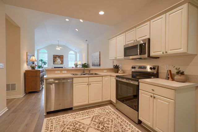 6183 Donegan Way, 8, Dublin, OH 43016