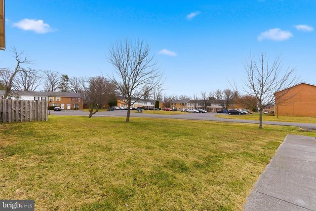 233 NOTTOWAY DR, Stephens City, VA 22655