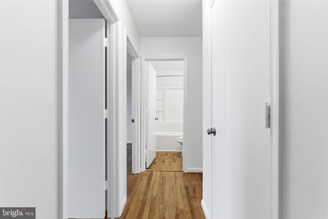 233 NOTTOWAY DR, Stephens City, VA 22655