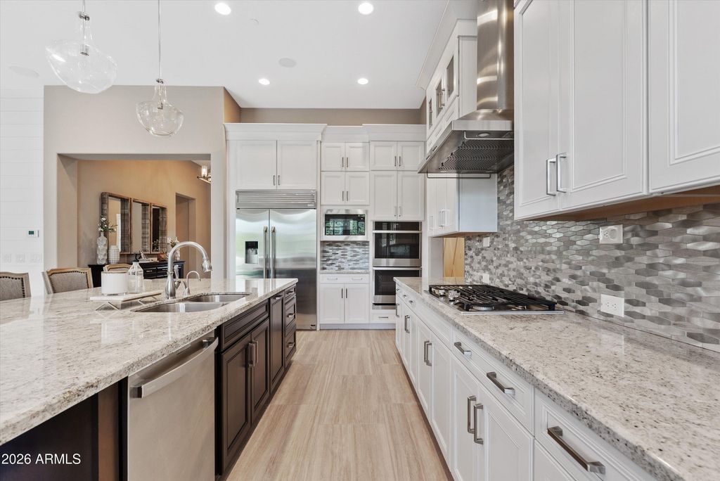 Image 19 of property listing at 9456 W Monte Lindo --, Peoria, AZ 85383