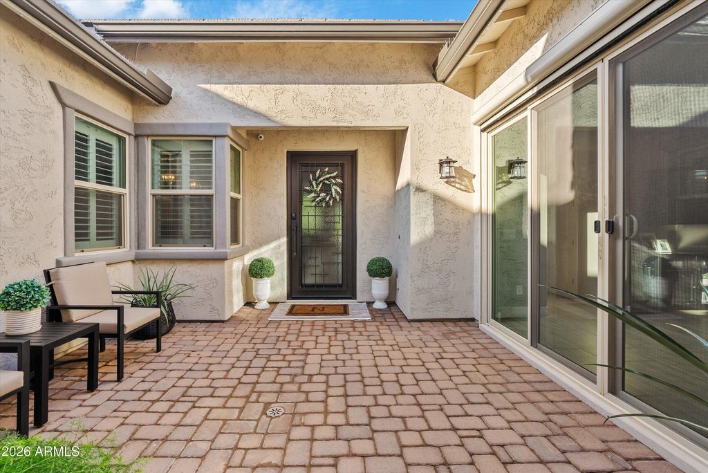 Image 4 of property listing at 9456 W Monte Lindo --, Peoria, AZ 85383