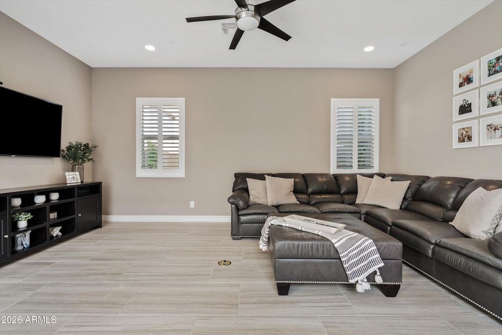 Image 40 of property listing at 9456 W Monte Lindo --, Peoria, AZ 85383