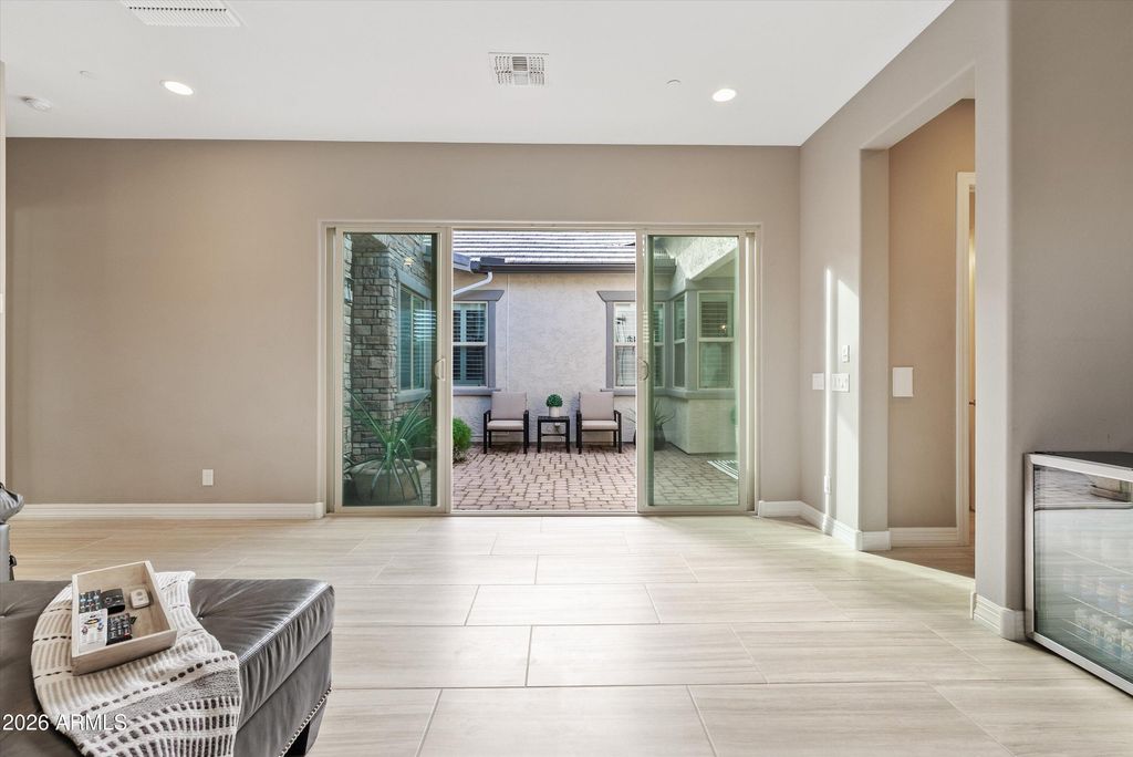 Image 42 of property listing at 9456 W Monte Lindo --, Peoria, AZ 85383