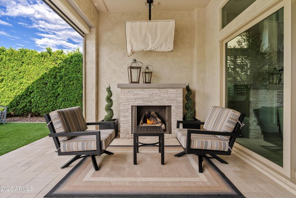 Image 49 of property listing at 9456 W Monte Lindo --, Peoria, AZ 85383