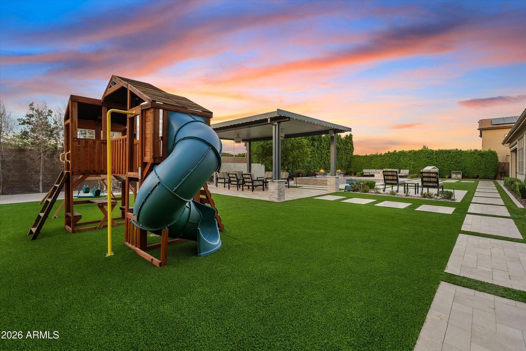 Image 61 of property listing at 9456 W Monte Lindo --, Peoria, AZ 85383