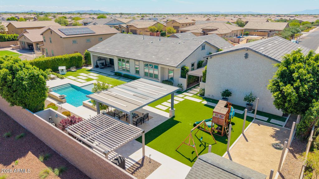 Image 82 of property listing at 9456 W Monte Lindo --, Peoria, AZ 85383
