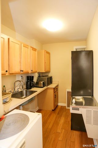 700 Summer Street 1F, Stamford, CT 06901