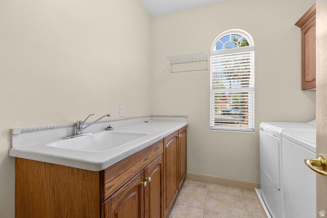 389 N MAIN ST, St. George, UT 84770