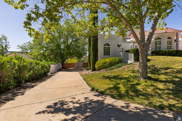 389 N MAIN ST, St. George, UT 84770
