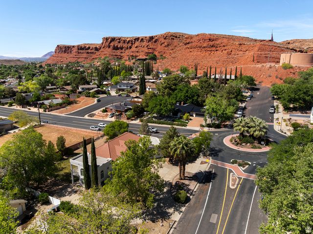 389 N MAIN ST, St. George, UT 84770
