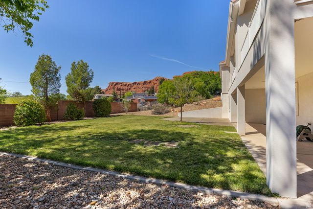 389 N MAIN ST, St. George, UT 84770