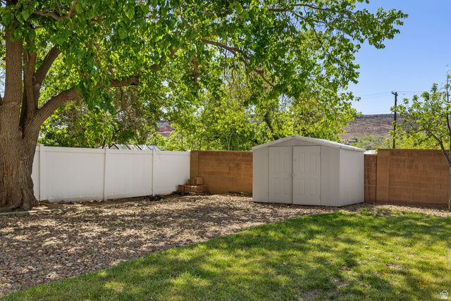 389 N MAIN ST, St. George, UT 84770