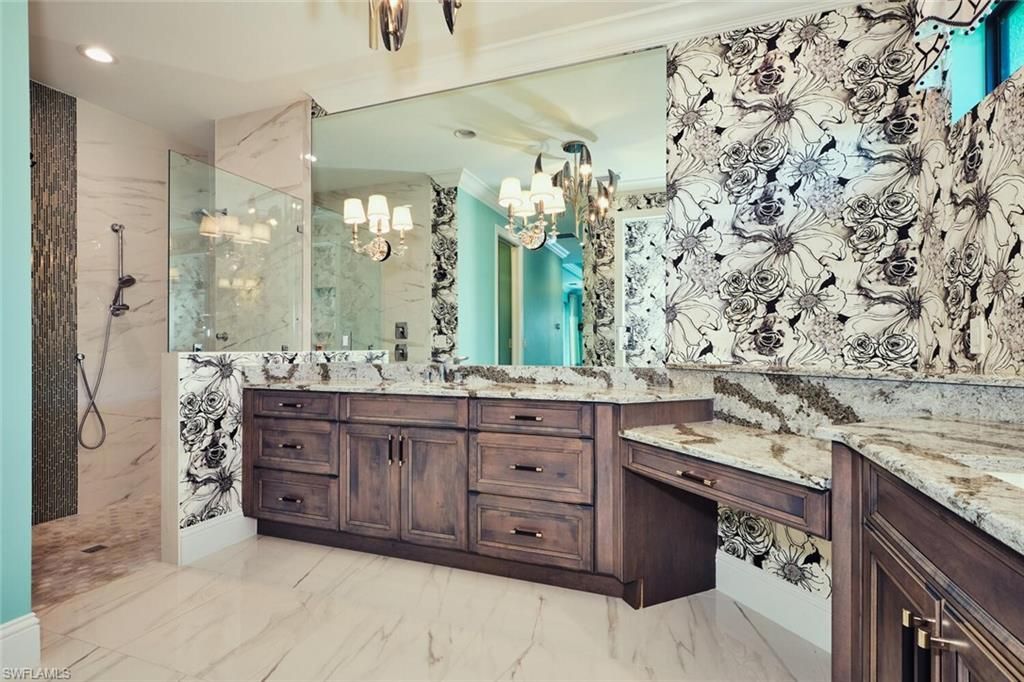 Image 34 of property listing at 3309 SW 2nd LN, Cape Coral, FL 33991