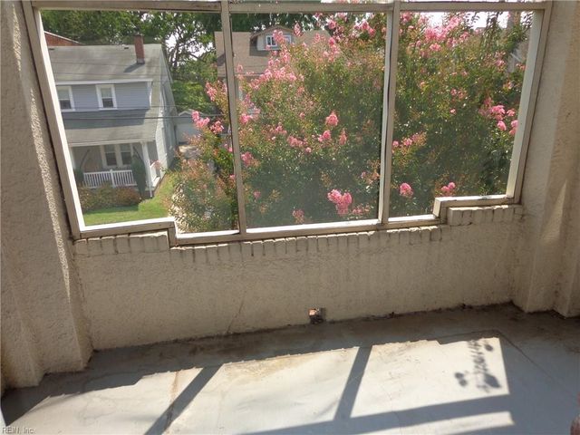 824 Brandon Ave Apt 5, Norfolk, VA 23517