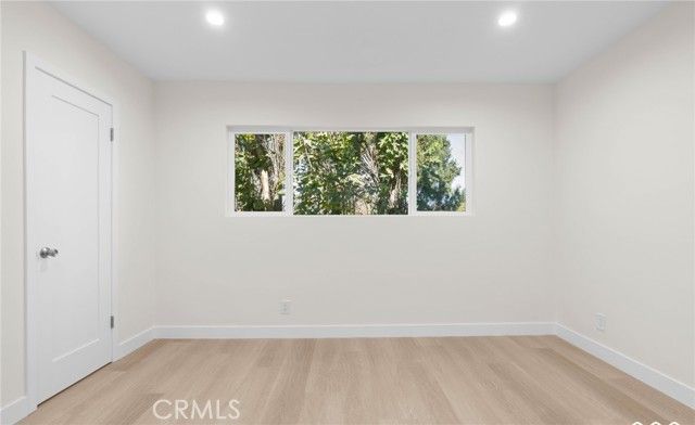 7961 Willis Avenue 18, Panorama City (los Angeles), CA 91402