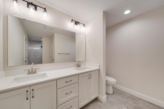 5293 178th Street W, Lakeville, MN 55044
