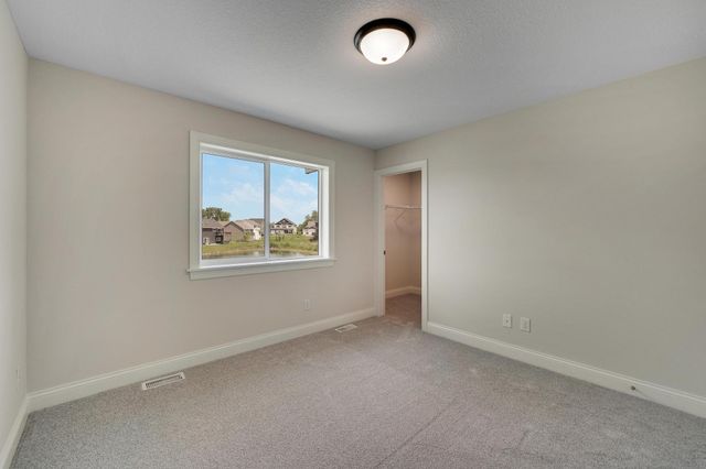 5293 178th Street W, Lakeville, MN 55044