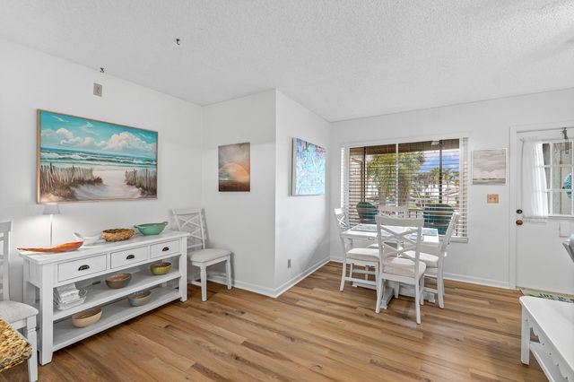 302 Knotty Pine Circle A-2, Greenacres, FL 33463