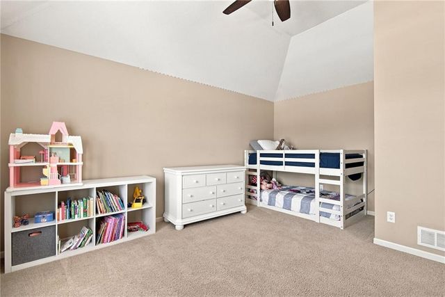 16584 S Lind Road, Olathe, KS 66062