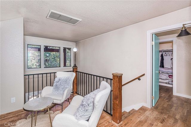 37751 Foxfield Road, Angelus Oaks, CA 92305
