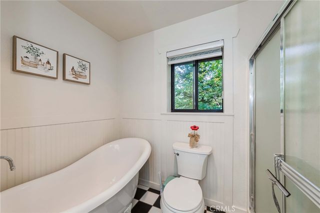 37751 Foxfield Road, Angelus Oaks, CA 92305